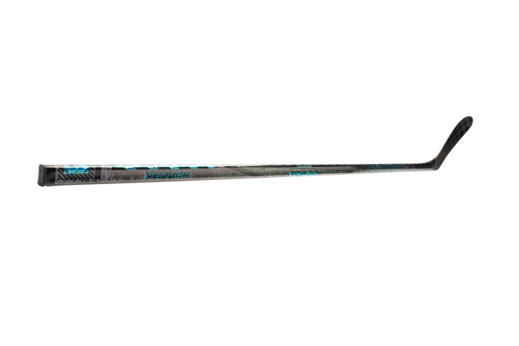 1063991_HOL24_STICK_TWITCH_SR_0003