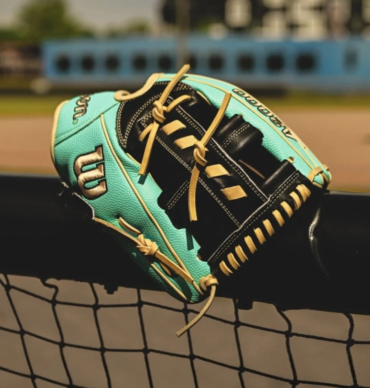 a2000_11-5_seaFOAM_BLK-3