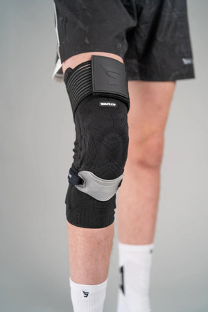 attakk_perf_knee_2_blkout_1