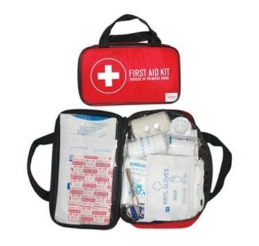 blue_sports-First_aid_1