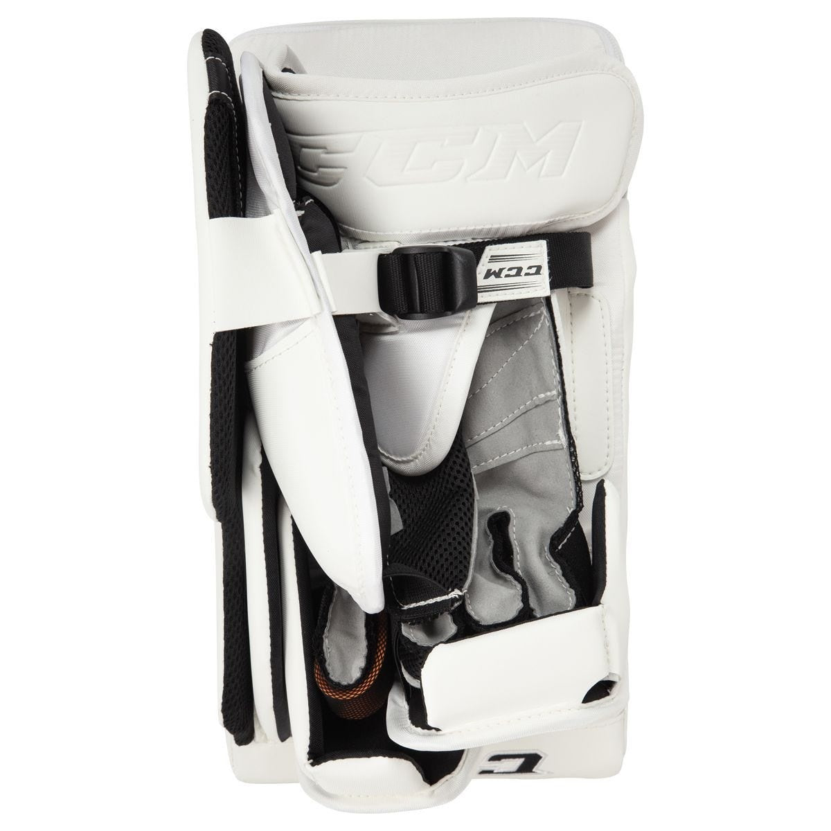 ccm-goalie-blocker-extreme-flex-5-pro-sr4