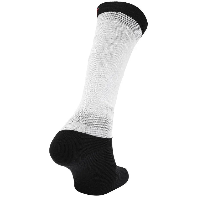 ccm_lvl5_cut_socks_2