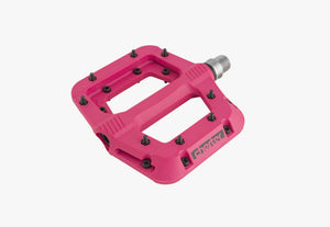 chester_magenta