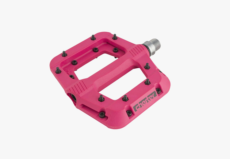 chester_magenta