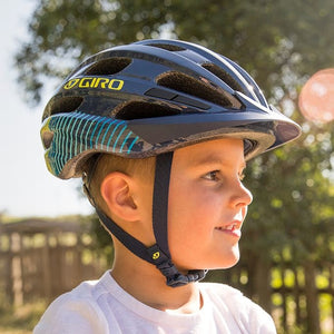 giro-hale-mips-youth-helmet-lifestyle-details