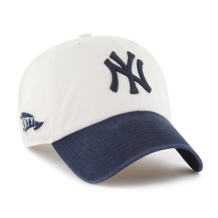 grandstand_clean_up_yankees_1