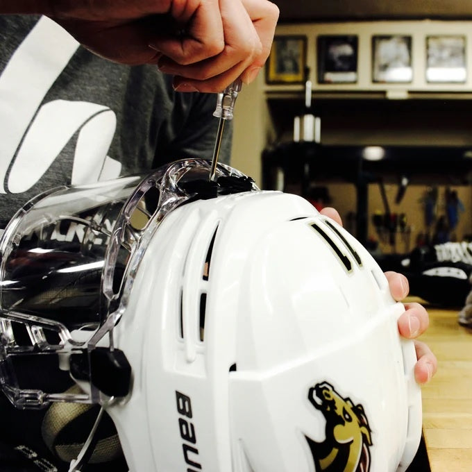 howies_helmet_kit_3