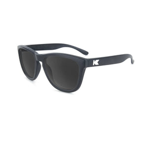 kids_prem_blk-smoke
