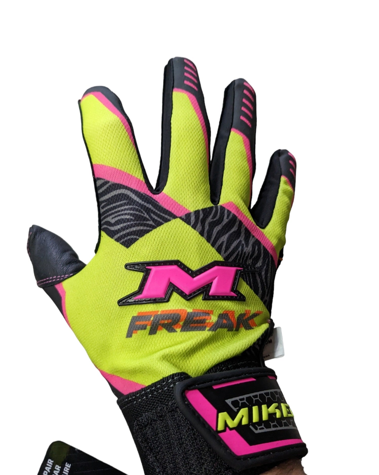 miken_freak_savage_3