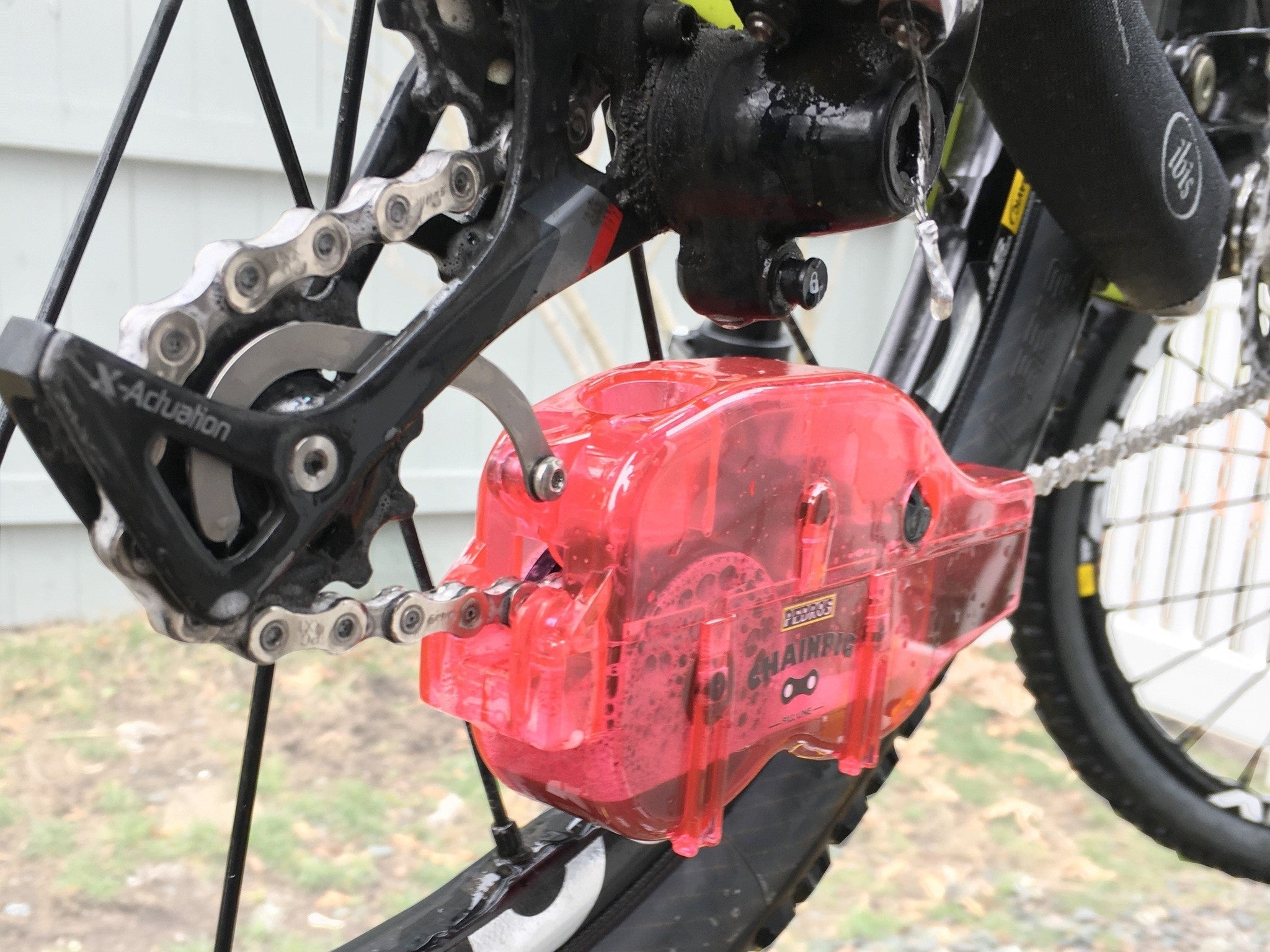pedros_chain_pig_901734-01_5