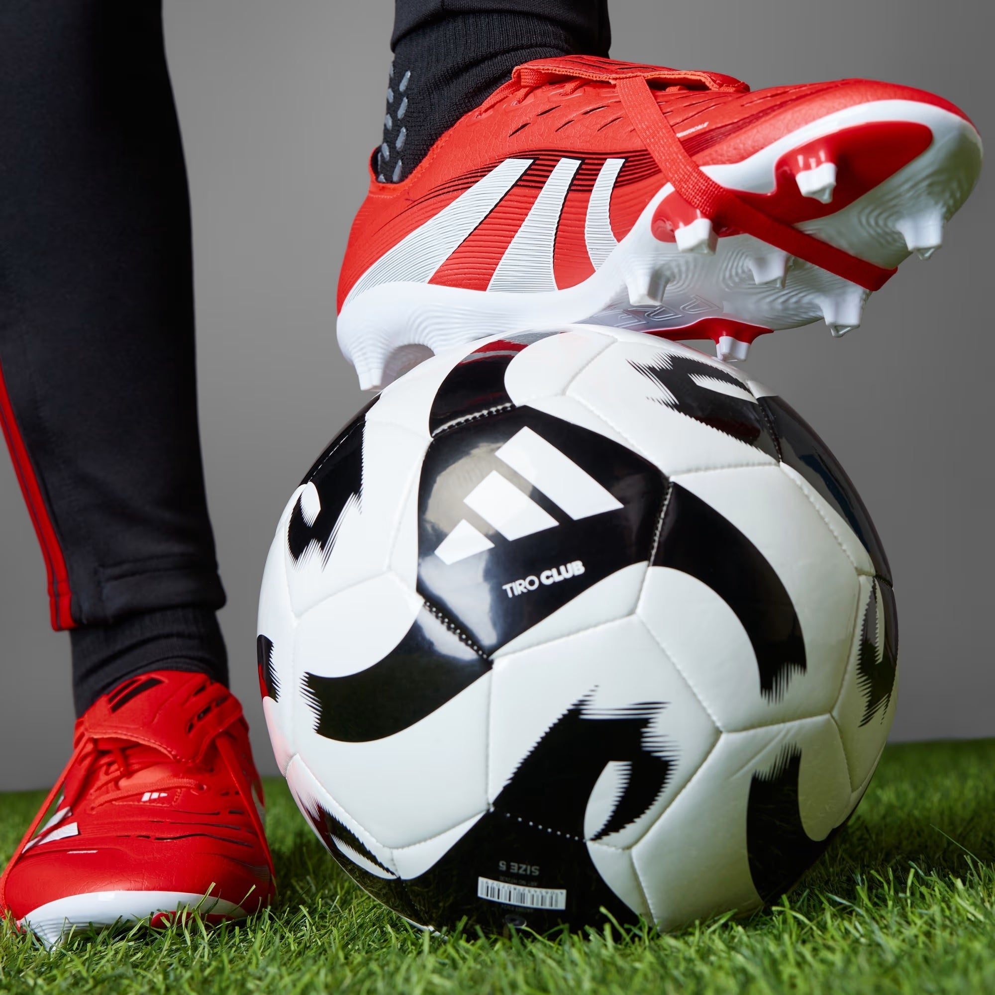 predator_league_foldover_red_3