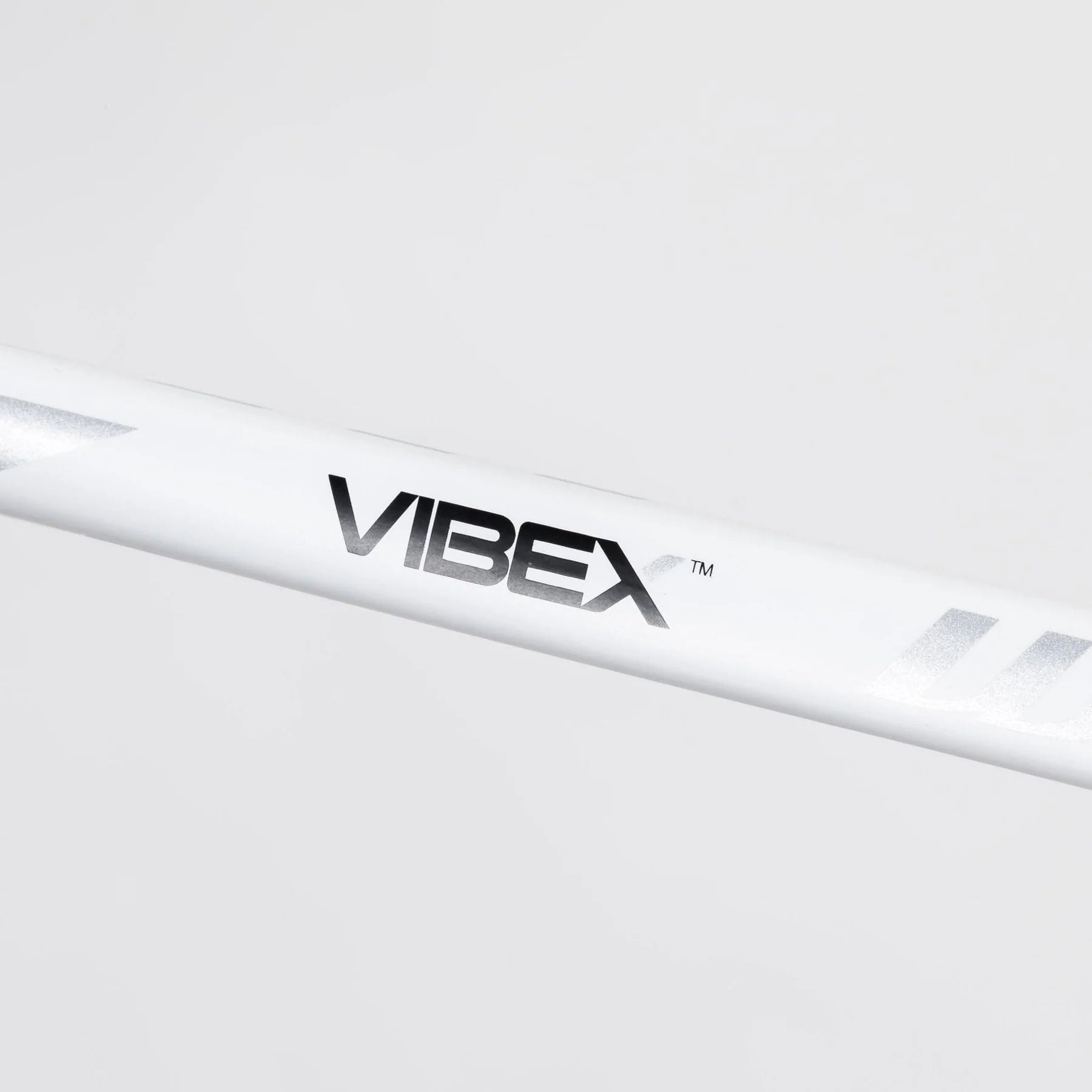 ritual_v4_wht_5