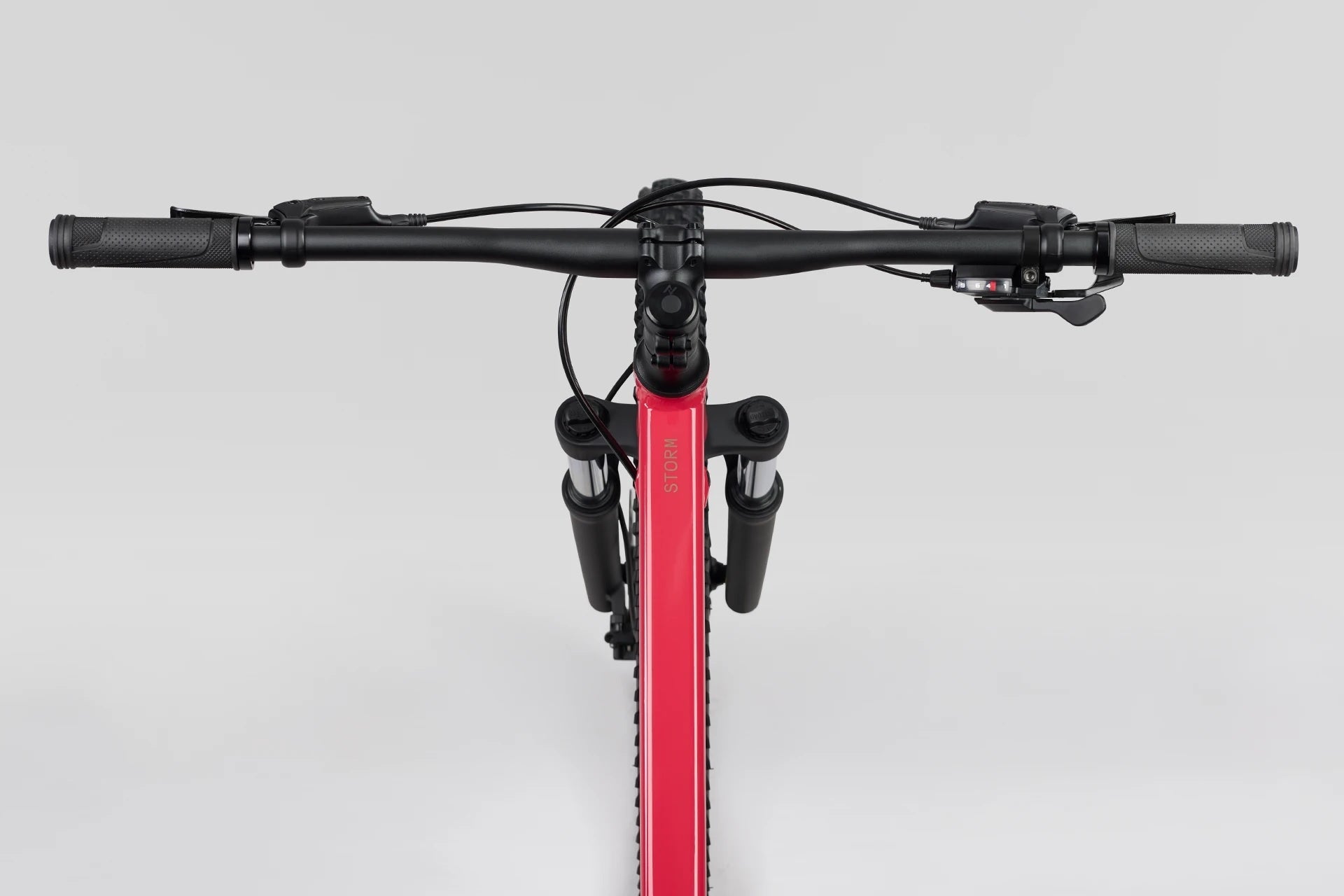 storm_100_red_6