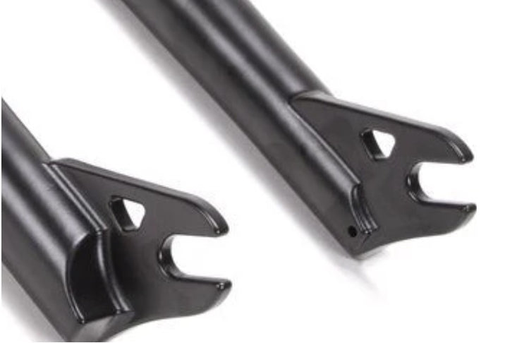 stranger-ballast-fork-black_2