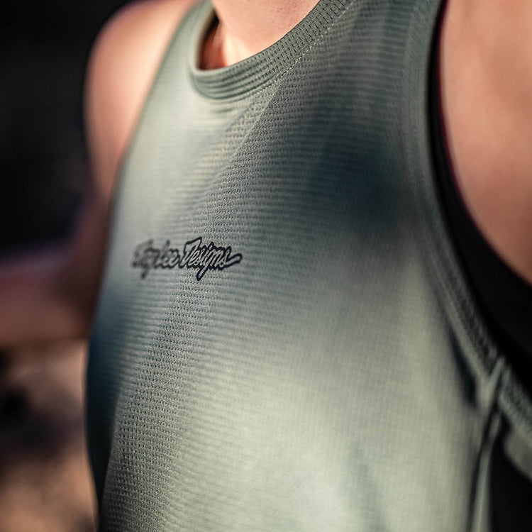troy_lee_tank_steel_4
