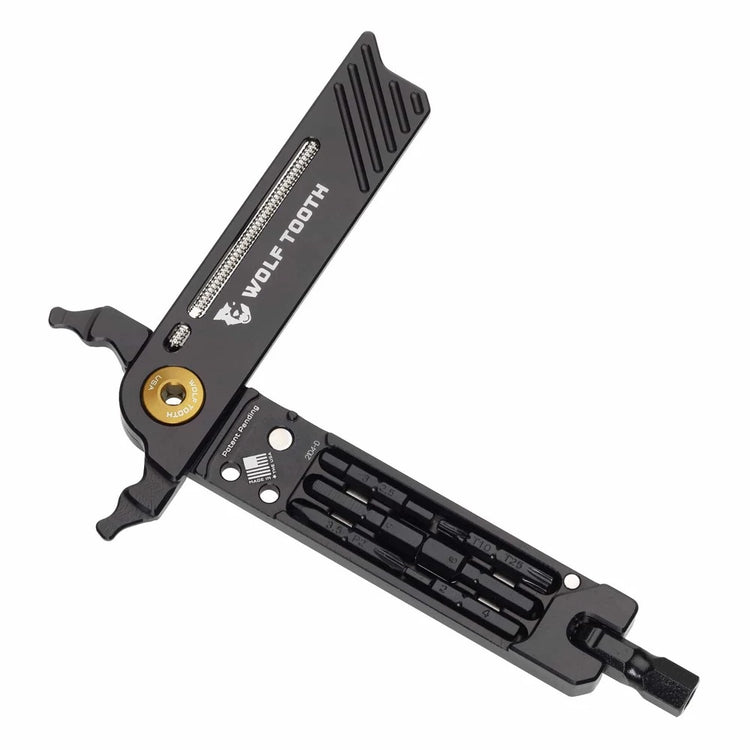 wolf_8-Pliers_gold_1